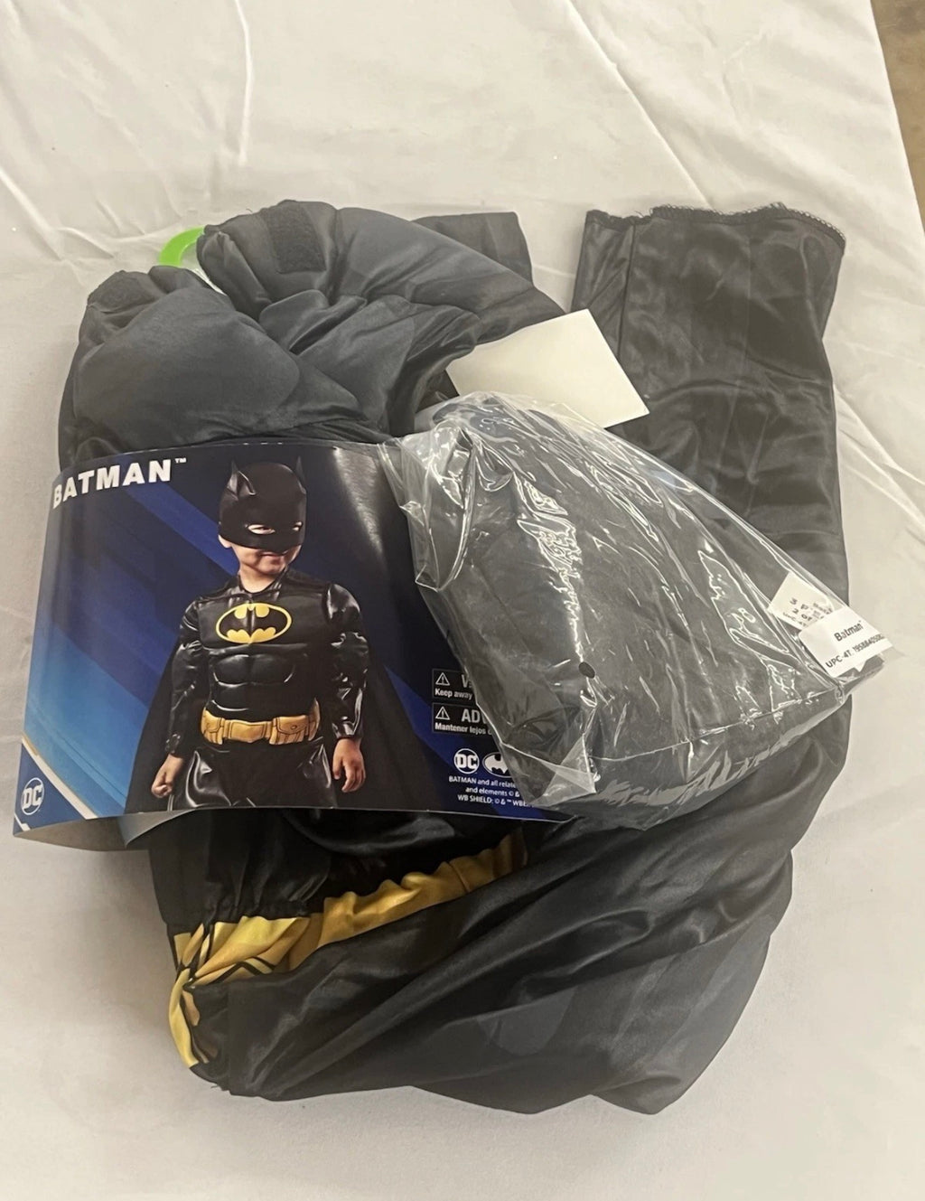 DC Batman Toddler Boys Halloween Costume 4T Rubies II Muscle Chest