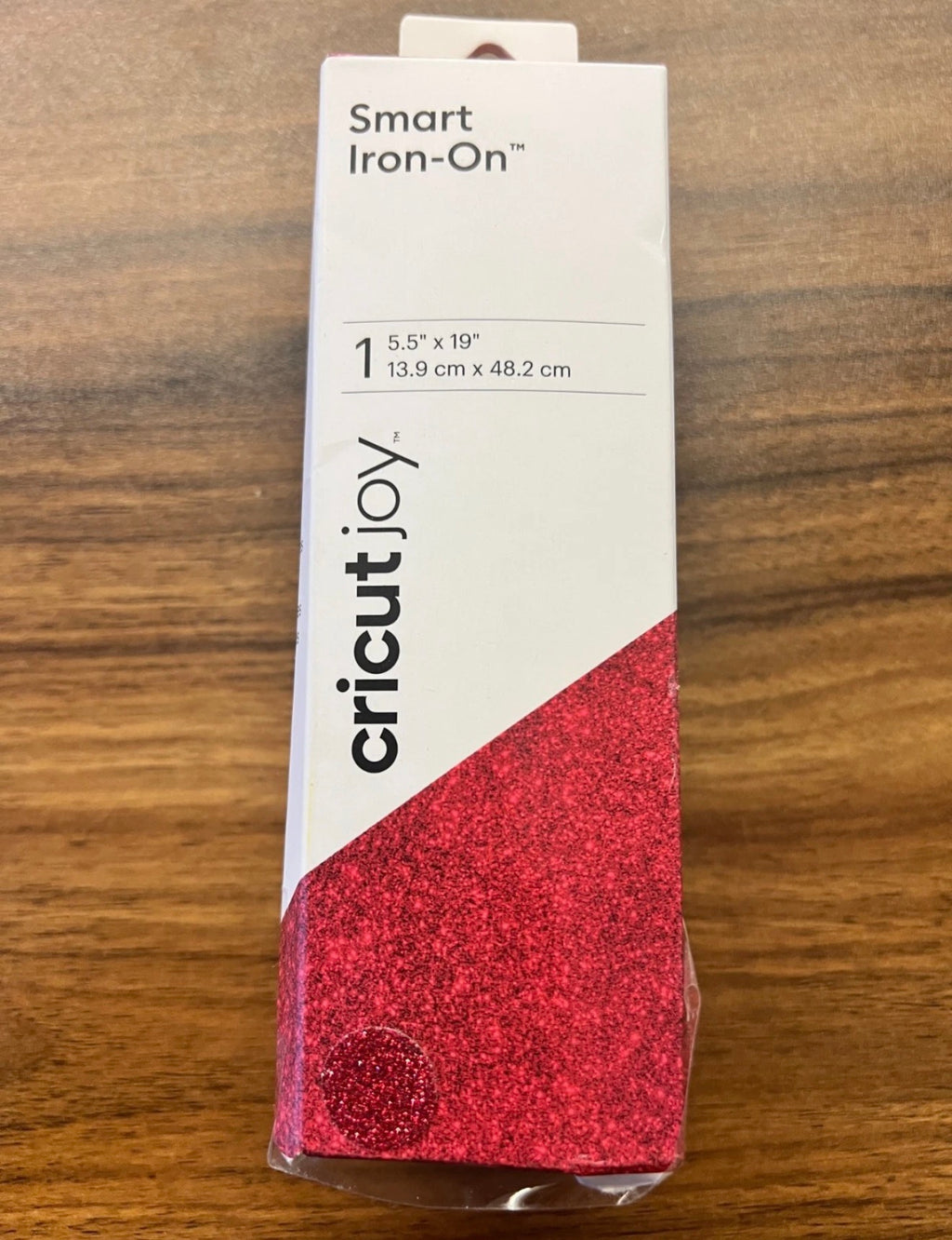 Cricut joy smart iron-on vinyl glitter, red, 5.5" x 19"