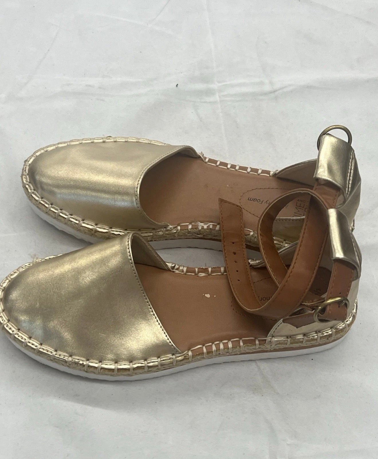 Women's Espadrille with Ankle Strap from Time and Tru Size 7.5 Gold